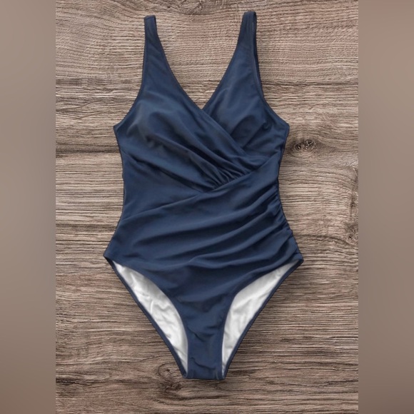 CUPSHE Ruched Navy Blue One Piece Swimsuit Size XXL NWT - Picture 1 of 6